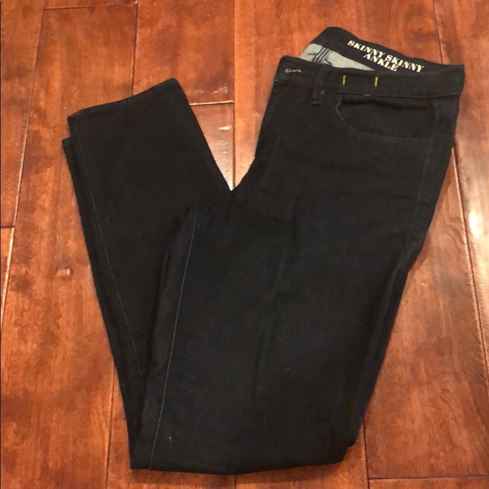 Madewell dark wash skinny ankle jeans